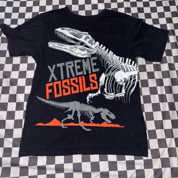 TCP dinosaur fossil shirt size 7/8 - Picture 1 of 2
